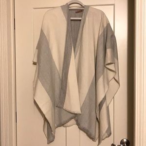 Women’s Poncho